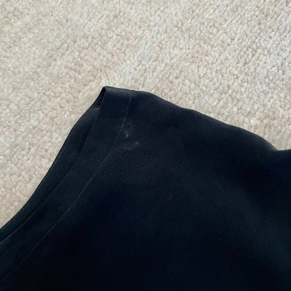 Everlane 100% Silk Boxy Sleeveless Tie Neck Black Blouse Top 4 - Picture 7 of 9